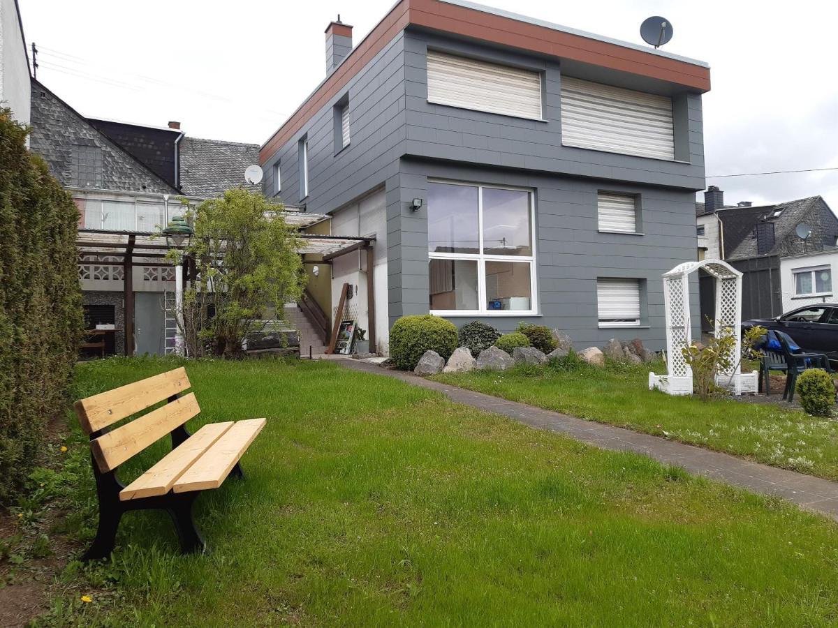 Ferienhaus Zum Hochstein Ettringen  Buitenkant foto