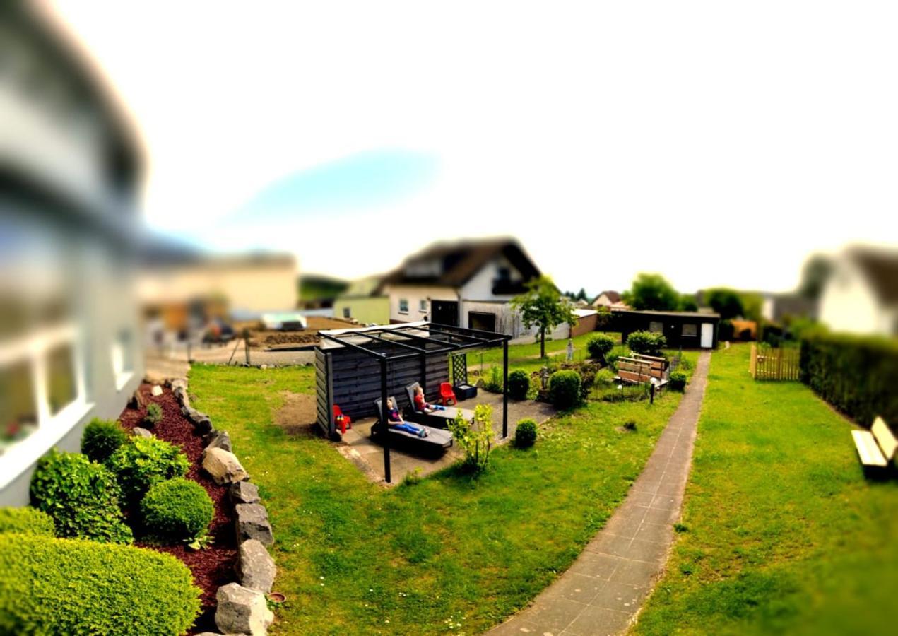 Ferienhaus Zum Hochstein Ettringen  Buitenkant foto